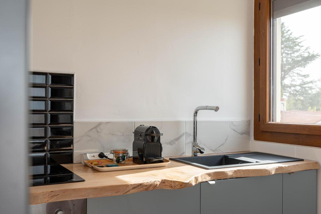 Appartement Confortable T2 / Clim + Parking
